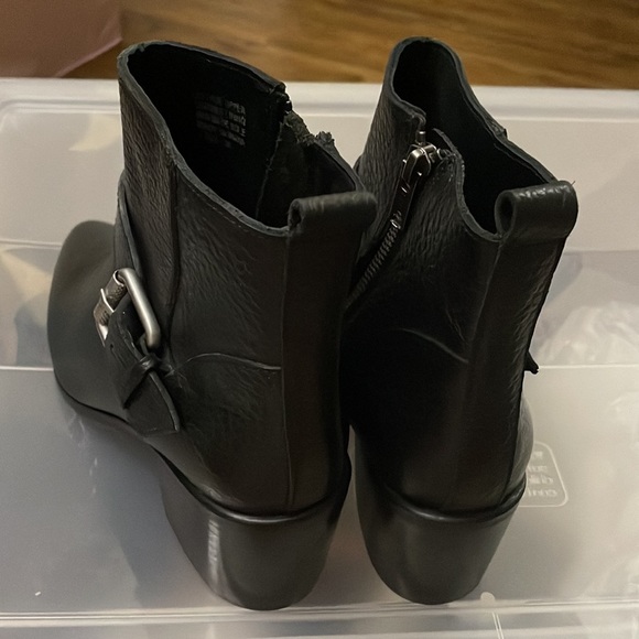NEW Leather Heeled Black Boots from Plenty Store - Picture 6 of 12